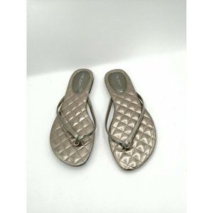 J /SLIDES NYC Quilted Flip Flop Sandals Gold Women's US 9